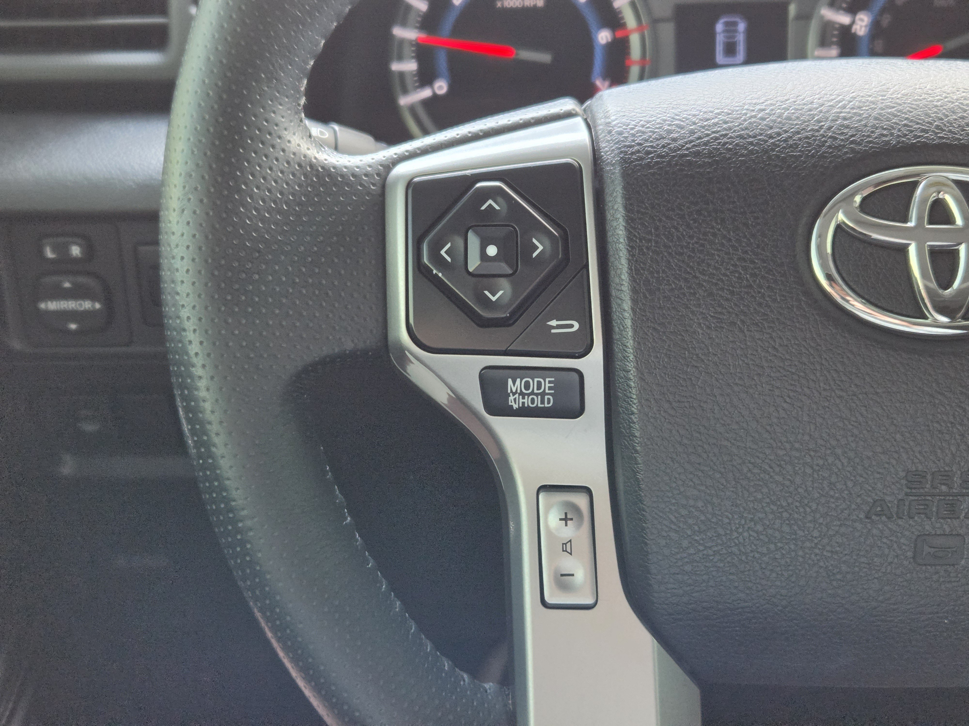 Used 2019 Toyota 4Runner Limited RWD image 30