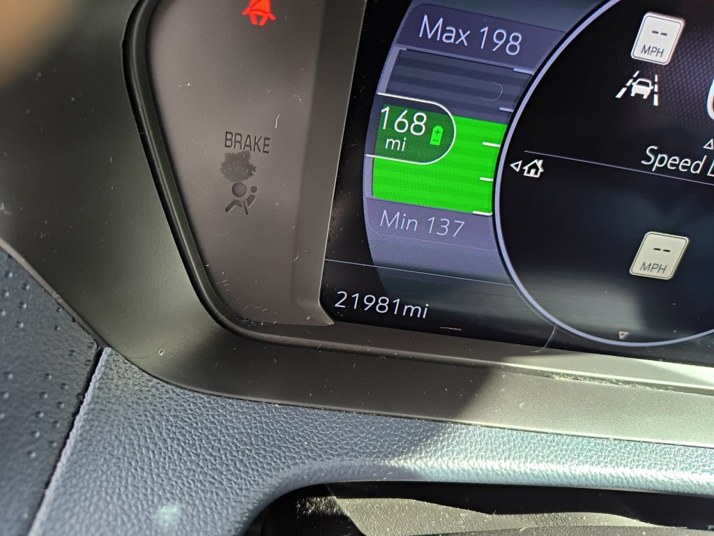 Used 2023 Chevrolet Bolt EUV Premier w/ Sun & Sound Package FWD image 16