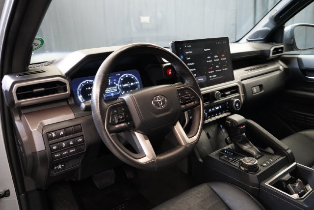 Used 2024 Toyota Tacoma TRD Off-Road w/ TRD Off Road Premium Package AWD/4WD image 13