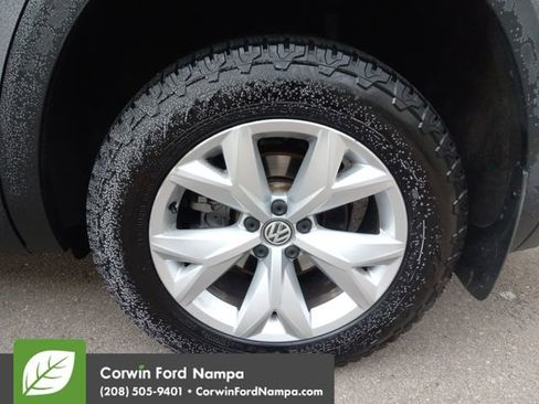 Used 2018 Volkswagen Atlas SEL image 32