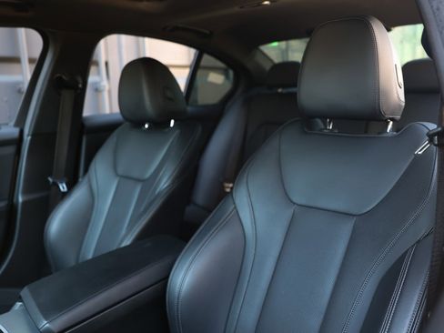 Used 2022 BMW M340i w/ Premium Package RWD image 9