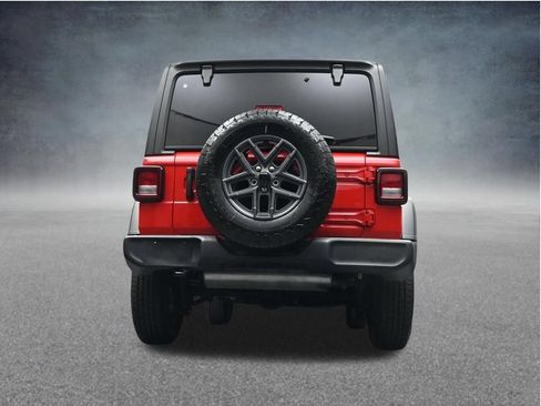 Used 2025 Jeep Wrangler Unlimited Sport AWD/4WD image 37