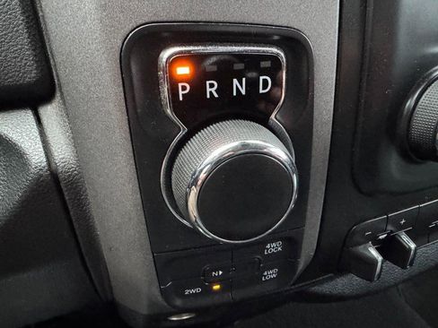 Used 2018 RAM 1500 Express image 18