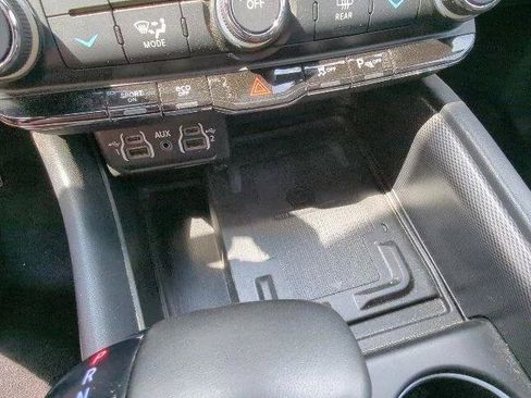 Certified 2023 Dodge Durango R/T AWD/4WD image 18