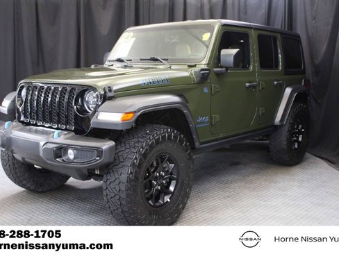 Used 2023 Jeep Wrangler Unlimited w/ Cold Weather Group AWD/4WD image 3