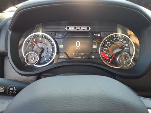 Used 2021 RAM 1500 Big Horn image 13