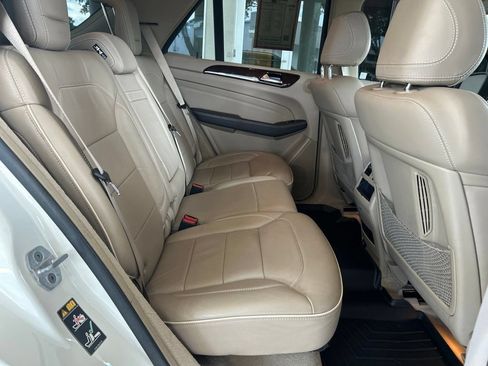 Used 2012 Mercedes-Benz ML 350 BlueTEC 4MATIC image 31