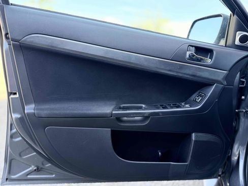 Used 2008 Mitsubishi Lancer Evolution GSR image 18