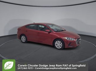 Used 2017 Hyundai Elantra SE FWD video 2