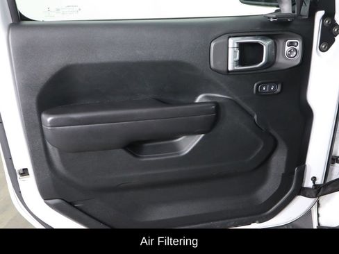 Used 2021 Jeep Wrangler Unlimited Sport image 18