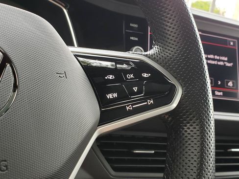 Used 2022 Volkswagen Jetta GLI Autobahn FWD image 21