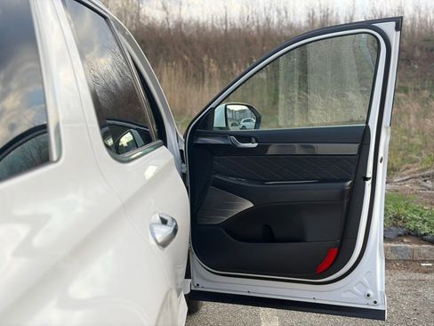 Used 2020 Hyundai Palisade Limited image 16