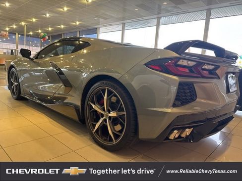 Certified 2022 Chevrolet Corvette Stingray Premium Cpe w/ Z51 Performance Package image 4