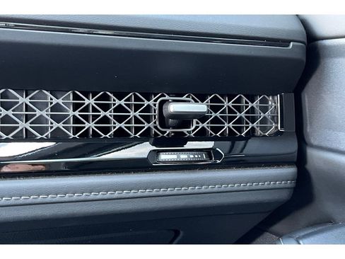 Certified 2023 Honda Accord Sport image 29