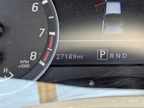 Used 2022 Nissan Frontier SV w/ Technology Package image 14