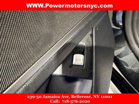 Used 2020 BMW 750i xDrive w/ Executive Package image 50