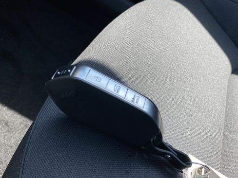 New 2026 Kia K4 FWD image 22