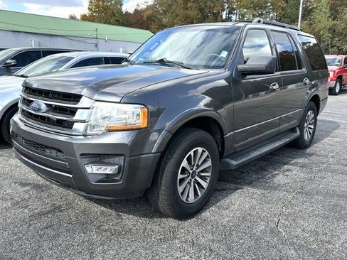 Used 2017 Ford Expedition XLT w/ Equipment Group 202A image 1