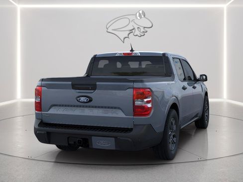 New 2026 Ford Maverick XLT w/ XLT Luxury Package FWD image 6
