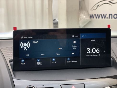 New 2026 Acura RDX SH-AWD image 17