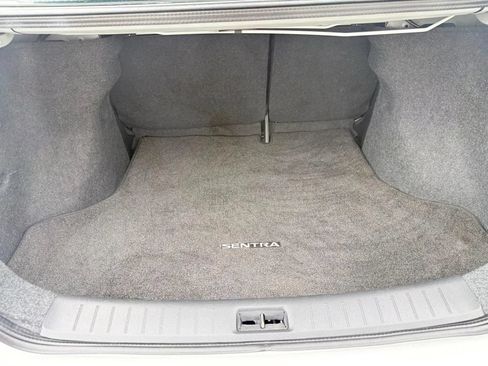 Used 2019 Nissan Sentra S FWD image 31