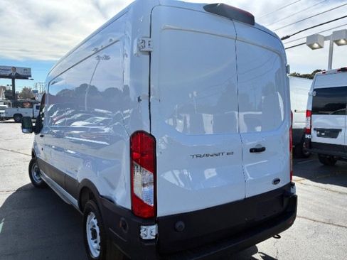 Used 2019 Ford Transit 150 148 Medium Roof image 3
