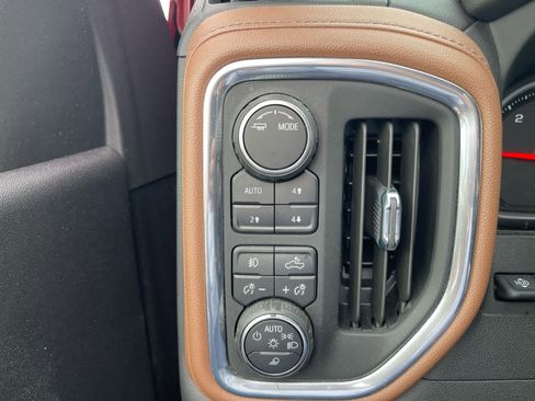 Used 2023 Chevrolet Silverado 2500 High Country w/ Z71 Off-Road Package AWD/4WD image 12