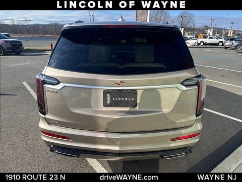 Used 2023 Cadillac XT6 Sport image 4