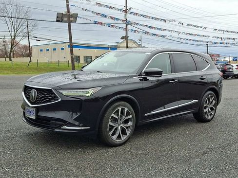 Used 2023 Acura MDX SH-AWD w/ Technology Package image 3