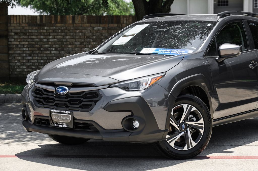 Used 2024 Subaru Crosstrek 2.0i Premium AWD/4WD image 12