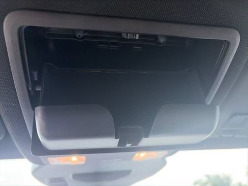 Used 2023 Ford Escape ST-Line w/ Tech Pack #1 FWD image 23