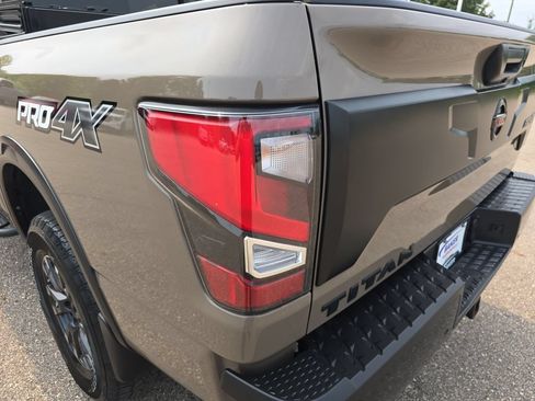Used 2020 Nissan Titan PRO-4X w/ Pro-4x Utility Package AWD/4WD image 38