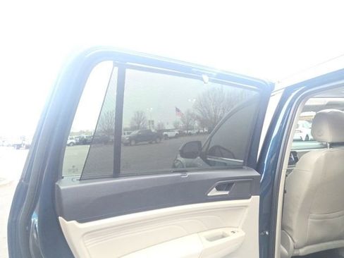 Used 2022 Volkswagen Atlas SEL image 22