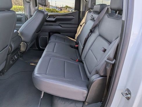 Used 2025 GMC Sierra 1500 SLT image 30