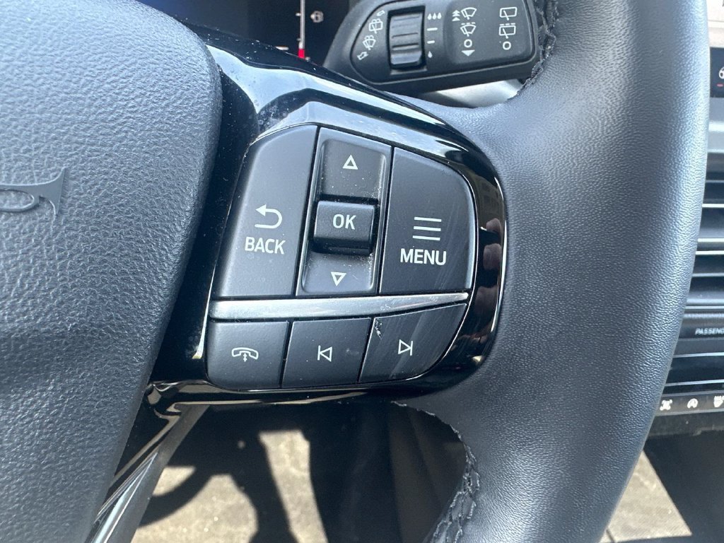 Used 2023 Ford Escape Active w/ Tech Pack #1 AWD/4WD image 18