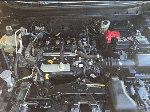 Used 2020 Nissan Kicks SV image 25