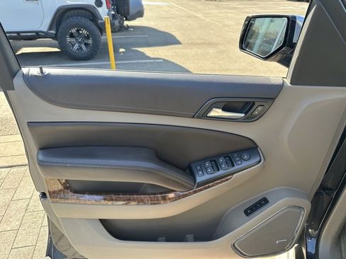 Used 2015 Chevrolet Tahoe LTZ image 10