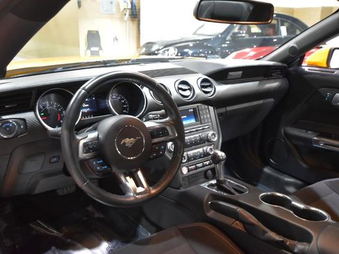 Used 2018 Ford Mustang EcoBoost Fastback image 14