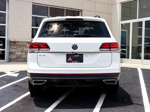 Used 2021 Volkswagen Atlas SE w/ Panoramic Sunroof Package FWD image 12
