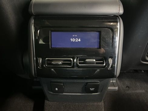 Used 2025 Lincoln Aviator AWD w/ Jet Appearance Package image 23
