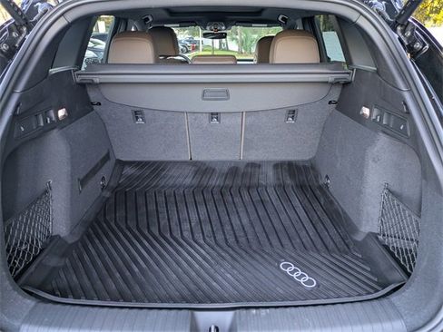 Used 2025 Audi Q6 e-tron Premium Plus w/ Premium Plus image 17