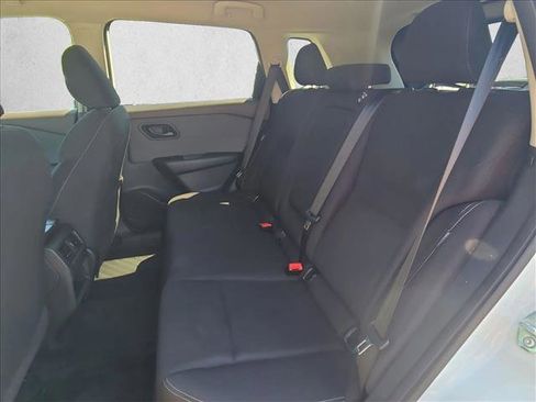 Used 2023 Nissan Rogue S FWD image 26