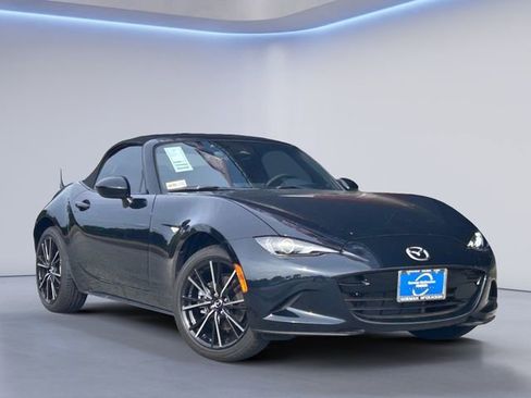 New 2026 MAZDA MX-5 Miata Grand Touring RWD image 1