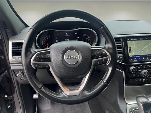 Used 2021 Jeep Grand Cherokee Limited image 11