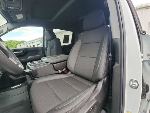 New 2026 Chevrolet Silverado 1500 Custom Trail Boss w/ LPO, Dark Essentials Package AWD/4WD image 21