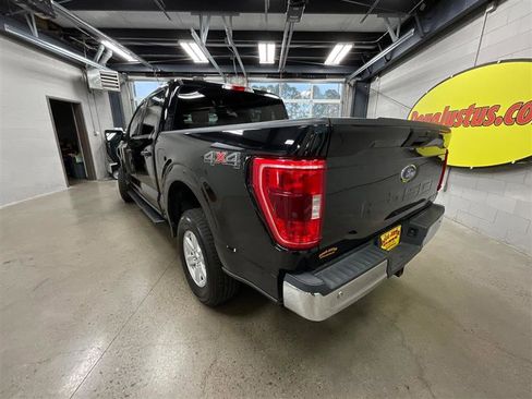 Used 2022 Ford F150 XLT w/ Equipment Group 301A Mid image 3