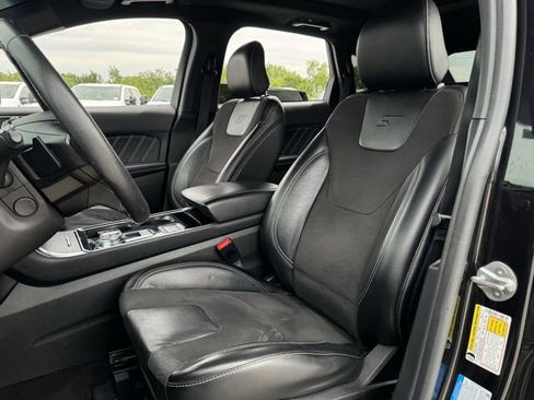 Used 2019 Ford Edge ST w/ Equipment Group 401A AWD/4WD image 24