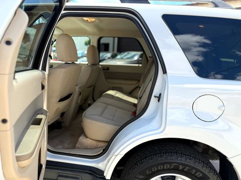 Used 2012 Ford Escape XLT image 23