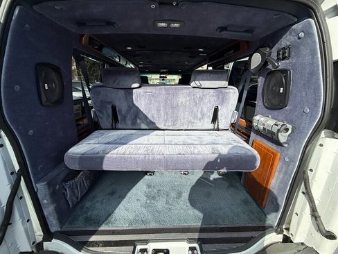 Used 1997 Chevrolet Express 1500 image 36