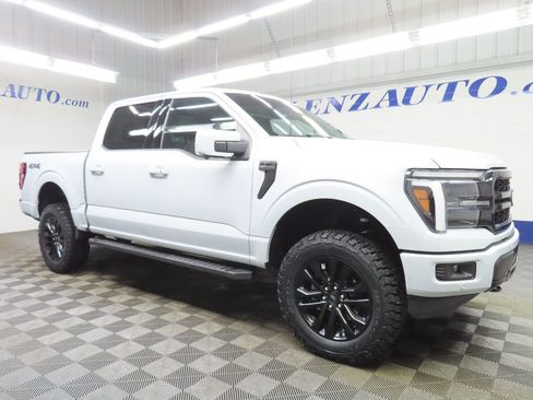 Used 2025 Ford F150 Lariat AWD/4WD image 3